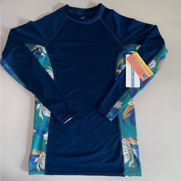 O’Neill Rash Guard/Swim Shirt - Picture 2 of 6